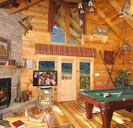 #754 Bear Hugs Villa Gatlinburg Exterior photo