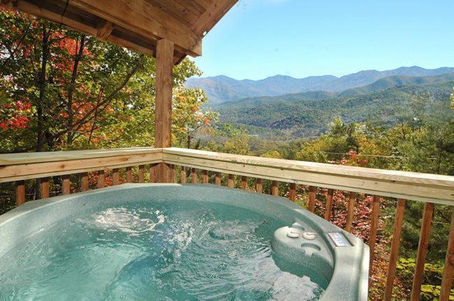 #754 Bear Hugs Villa Gatlinburg Exterior photo