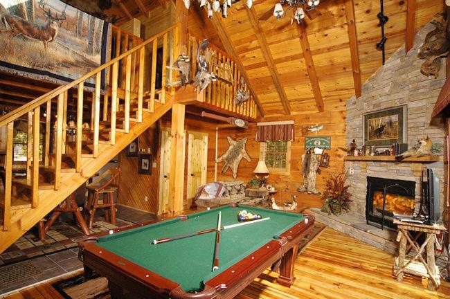 #754 Bear Hugs Villa Gatlinburg Exterior photo